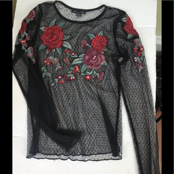 American Eagle AEO Sheer Mesh Flowers Embroidery Rose Stretch Top Shirt Y2K Boho - Picture 4 of 16